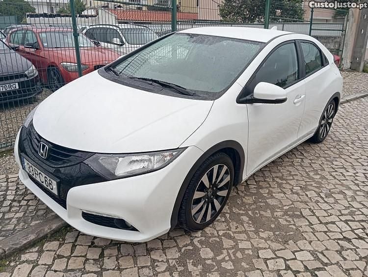 Branco Usado 2014 Honda Civic Sport Citadino | € 13.900 (Preço justo) - Imagem 1/1