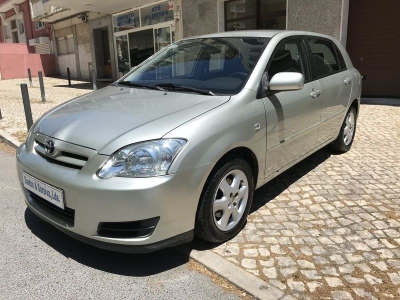 Vendido Toyota Corolla D4D - Financia. - Carros usados para venda