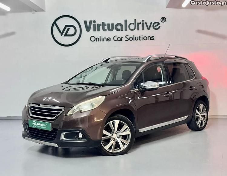 Castanho Usado 2013 Peugeot 2008 Allure SUV | € 9.950 (Bom preço) - Imagem 1/1