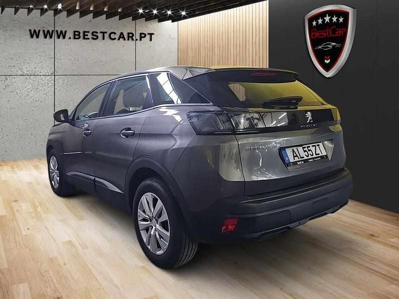Usado Peugeot 3008 131 HP (96 kW) 2021 Cinzento SUV