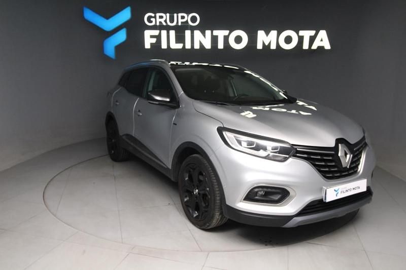 Usado Renault Kadjar Black Edition 115 HP (84 kW) 2019 Cinzento SUV