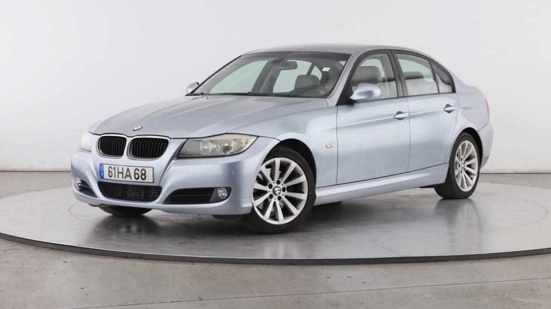 Azul Usado 2008 BMW 320 Sedan | € 8.850 (Preço justo) - Imagem 1/4