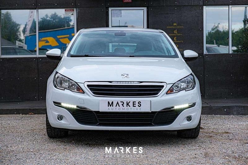 Usado Peugeot 308 SW 120 HP (88 kW) 2014 Branco Carrinha