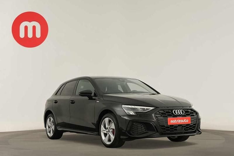 Preto Usado 2024 Audi A3 Sportback e-tron S-Line Citadino | € 35.499 (Bom preço) - Imagem 1/4