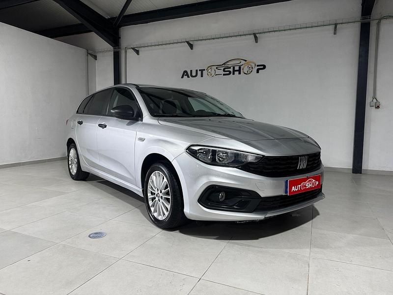 Cinza Usado 2022 Fiat Tipo Street Carrinha | € 13.990 (Preço elevado) - Imagem 1/4