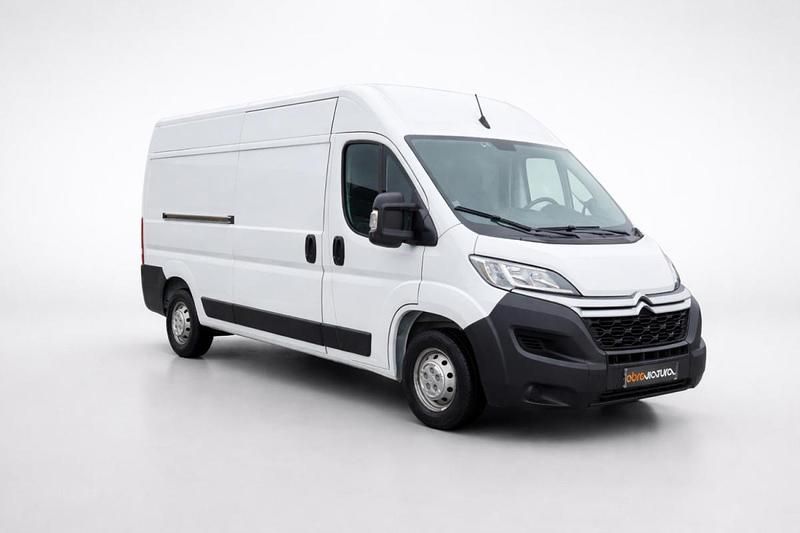 Usado Citroën Jumper 140 HP (102 kW) 2024 Branco Monovolume