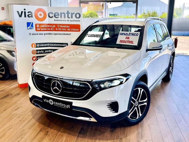Branco Usado 2024 Mercedes EQB300 Progressive SUV | € 44.750 - Imagem 1/4
