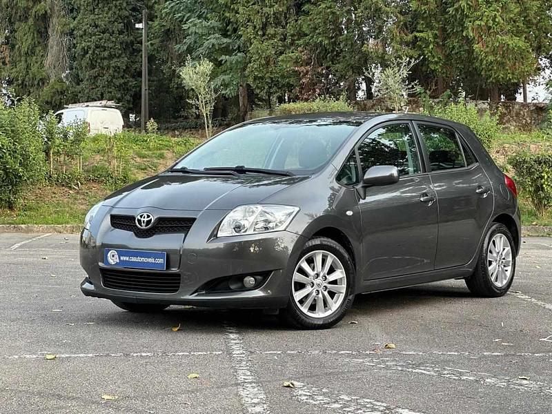 Cinza Usado 2008 Toyota Auris Citadino | € 10.990 (Preço justo) - Imagem 1/4