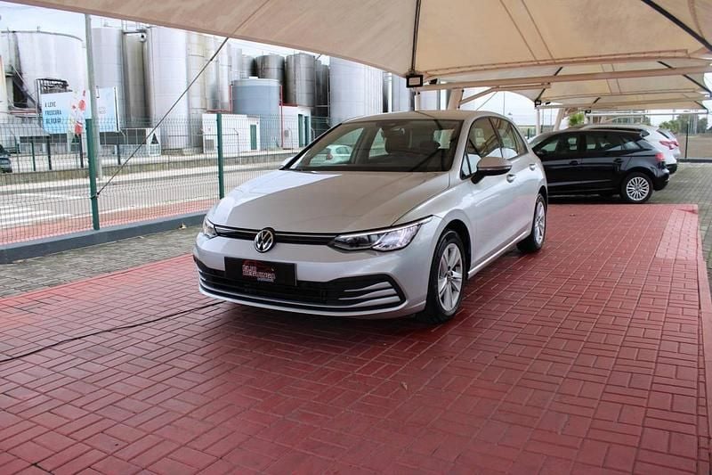 Cinzento Usado 2020 VW Golf VIII | € 20.900 (Preço justo) - Imagem 1/4