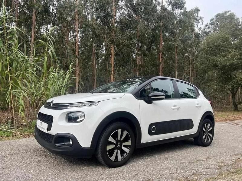 Branco Usado 2020 Citroën C3 Feel Citadino | € 13.500 (Preço justo) - Imagem 1/4