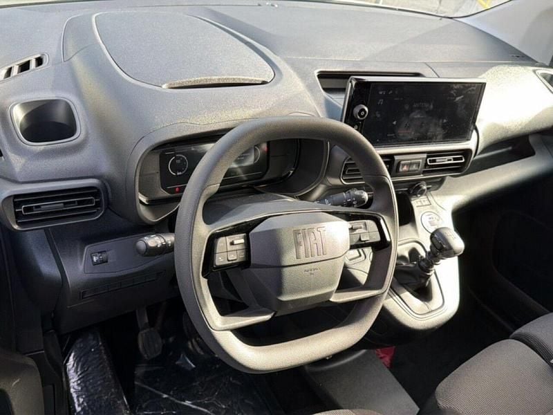 Novo Fiat Doblò 100 HP (73 kW) 2026 Branco Monovolume