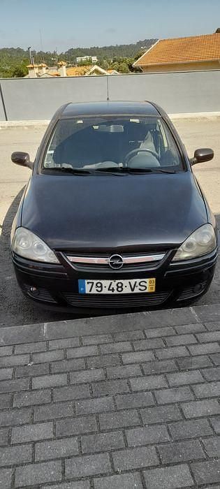 Usado 2003 Opel Corsa Sedan | € 2.450 (Super Preço) - Imagem 1/4