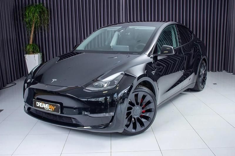 Preto Usado 2022 Tesla Model Y SUV | € 42.900 (Preço justo) - Imagem 1/4