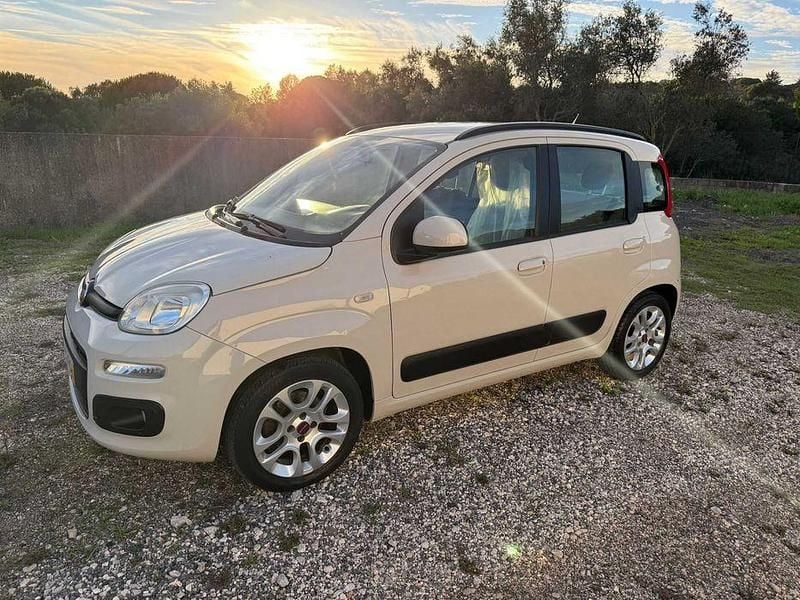 Usado 2013 Fiat Panda Sedan | € 4.500 - Imagem 1/4