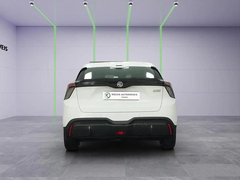 Usado MG MG4 EV 125 kW (170 HP) 2024 Branco Citadino