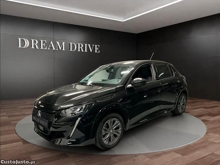Preto Usado 2020 Peugeot e-208 Allure Citadino | € 18.999 (Preço justo) - Imagem 1/1