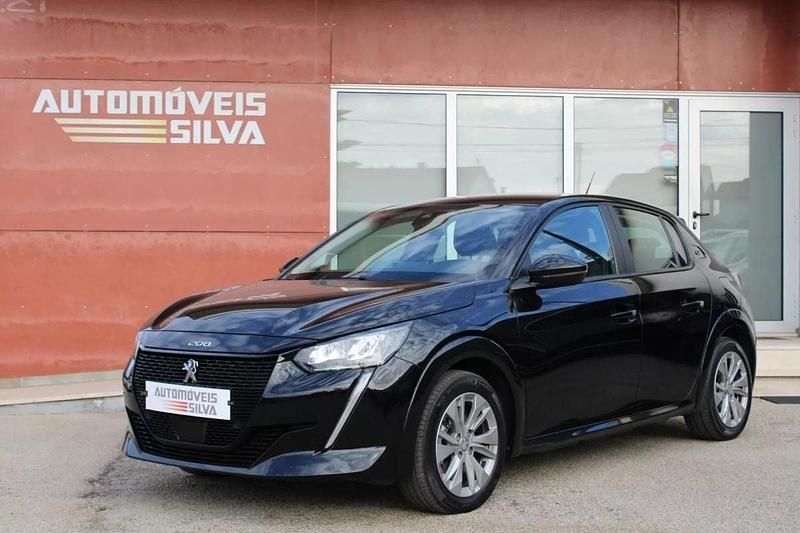 Usado Peugeot e-208 Active 100 kW (136 HP) 2020 Preto Citadino