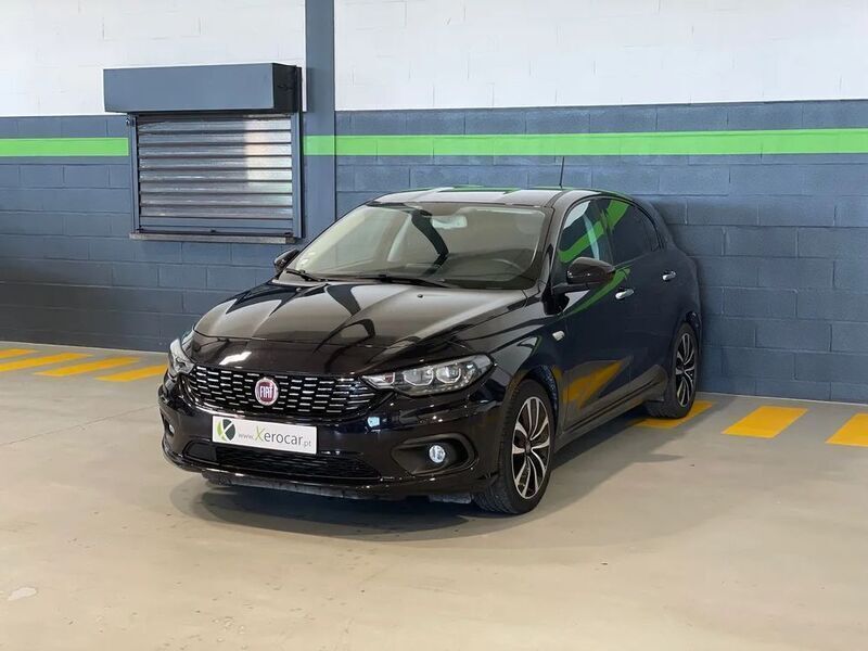 Preto Usado 2019 Fiat Tipo S | € 13.000 (Preço elevado) - Imagem 1/4