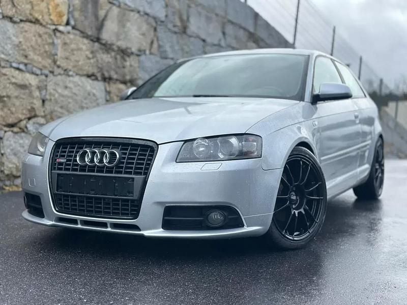Usado Audi A3 S-Line 140 HP (102 kW) 2007 Cinza Citadino