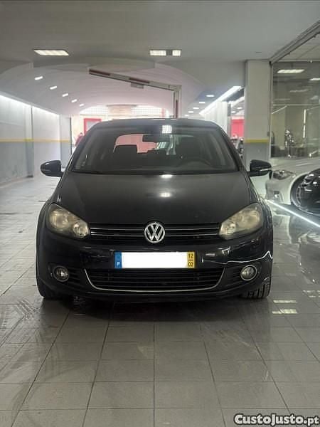 Preto Usado 2012 VW Golf VI Citadino | € 6.900 (Preço justo) - Imagem 1/1