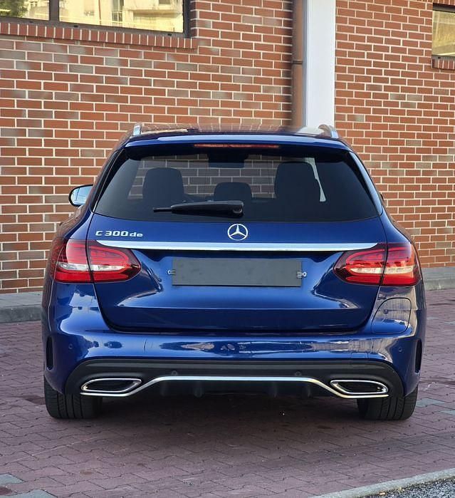 Usado Mercedes C300e AMG 306 HP (225 kW) 2020 Sedan