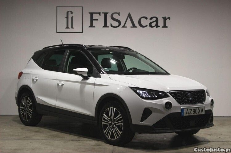 Branco Usado 2023 Seat Arona Style SUV | € 17.900 (Preço justo) - Imagem 1/1