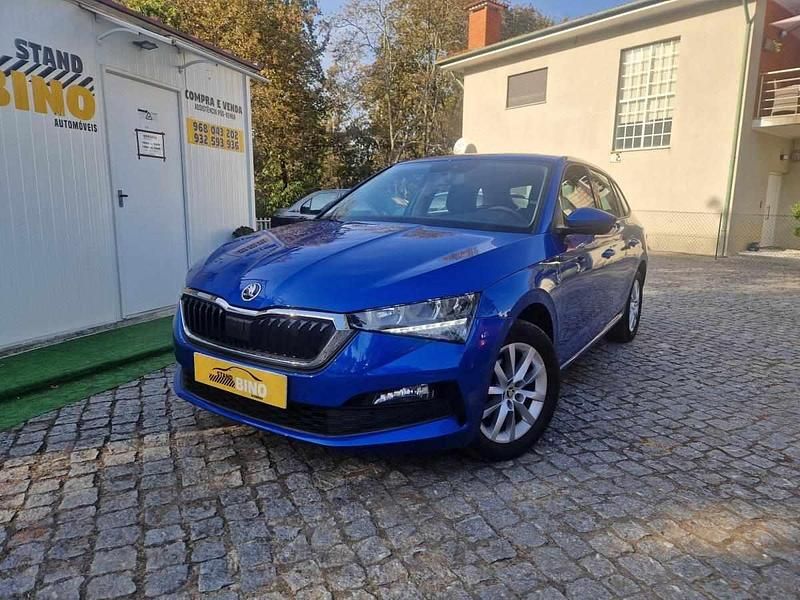 Usado Skoda Scala 116 HP (85 kW) 2021 Azul Citadino