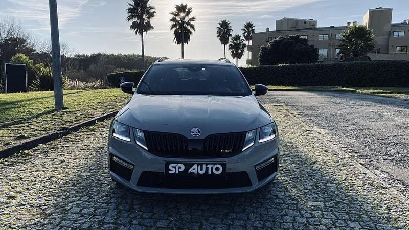 Usado 2020 Skoda Octavia vRS Sedan | € 32.100 - Imagem 1/4