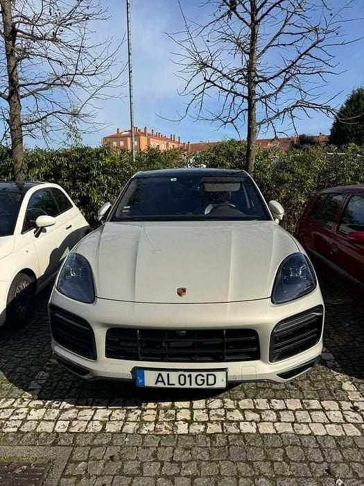 Usado Porsche Cayenne 340 HP (250 kW) 2021 SUV