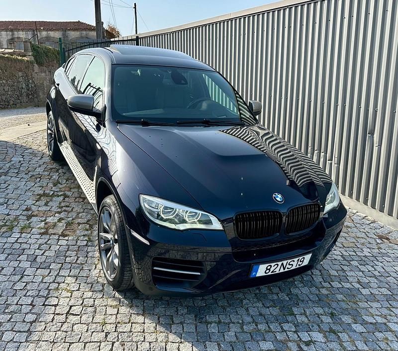 Preto Usado 2013 BMW X6 M50 SUV | € 37.990 - Imagem 1/4