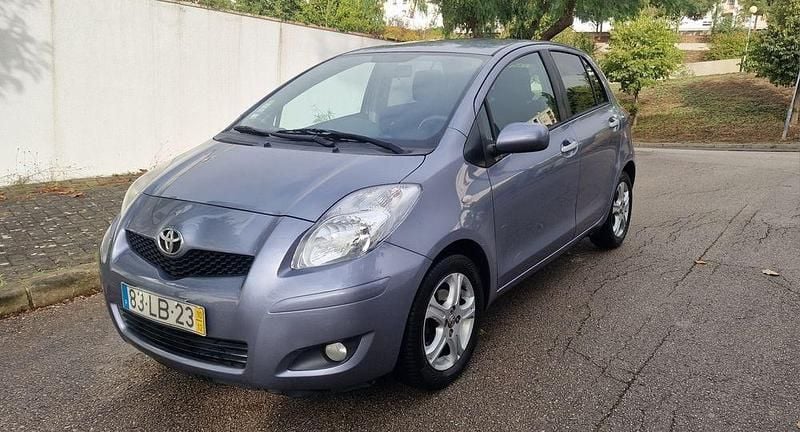 Usado 2010 Toyota Yaris Sedan | € 5.750 (Super Preço) - Imagem 1/4