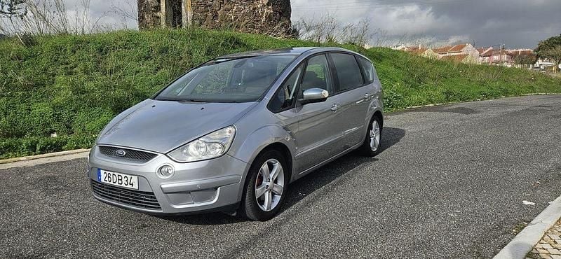 Usado 2007 Ford S-MAX Titanium Monovolume | € 3.900 (Super Preço) - Imagem 1/4