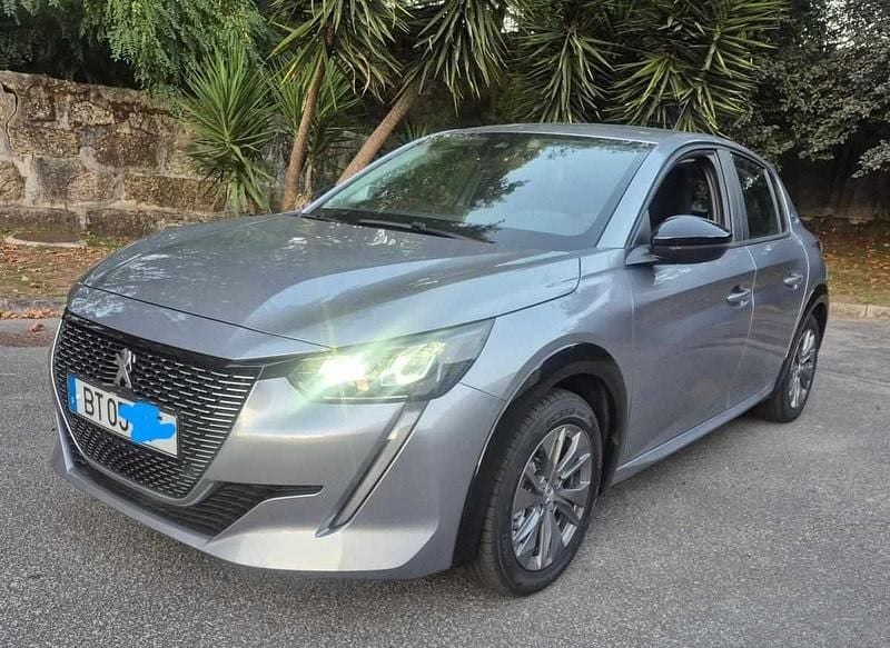 Cinzento Usado 2022 Peugeot e-208 Citadino | € 18.200 - Imagem 1/3