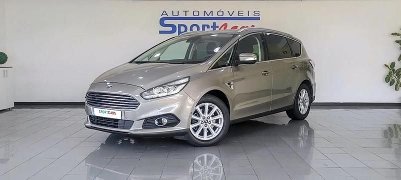 Usado Ford S-MAX S 150 HP (110 kW) 2017 Cinzento Monovolume