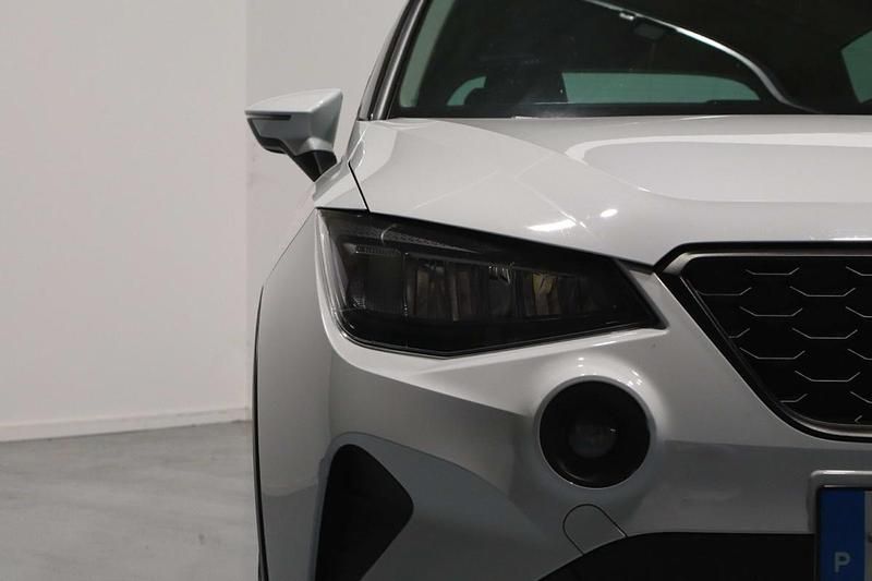 Usado Seat Arona Style 110 HP (80 kW) 2023 Branco SUV