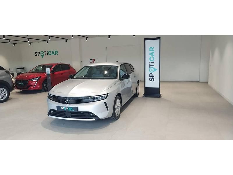 Usado Opel Astra Edition 130 HP (95 kW) 2023 Cinzento Carrinha