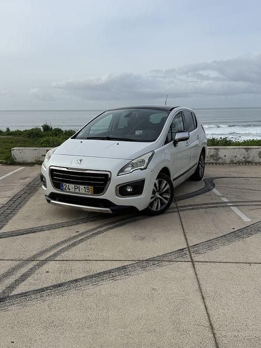 Usado Peugeot 3008 110 HP (80 kW) 2014 Sedan