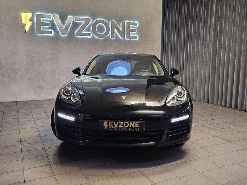 Usado Porsche Panamera 416 HP (305 kW) 2014 Preto Sedan