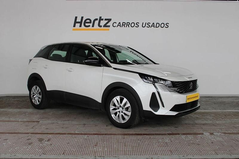 Branco Usado 2023 Peugeot 3008 Active Monovolume | € 21.990 (Preço justo) - Imagem 1/4