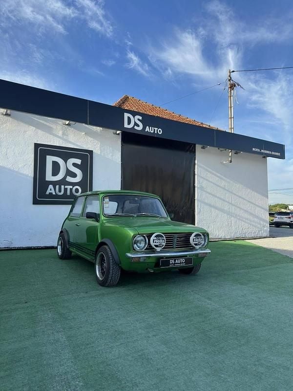 Usado Austin Mini 60 HP (44 kW) 1971 Verde