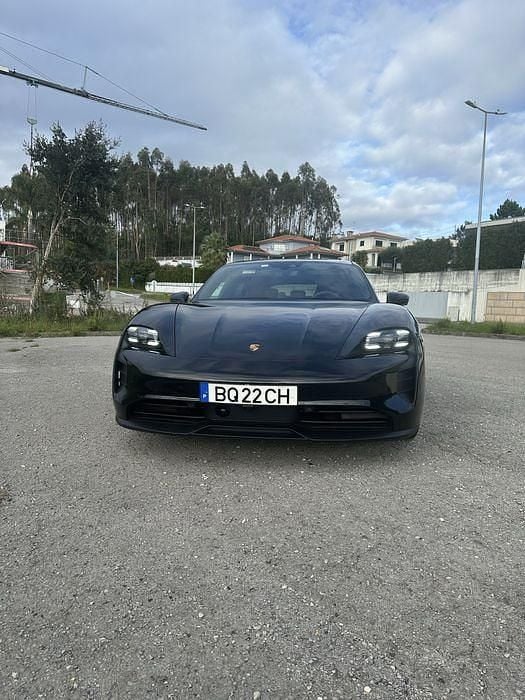 Usado Porsche Taycan 300 kW (408 HP) 2022