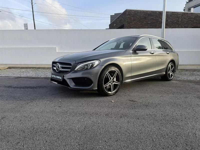 Usado Mercedes C250 AMG line 204 HP (150 kW) 2018 Cinza Carrinha