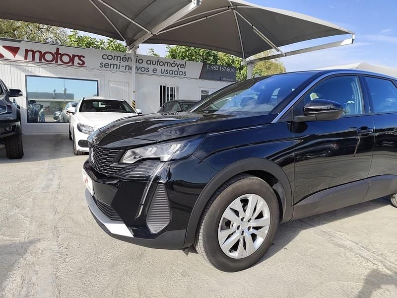 Preto Usado 2024 Peugeot 3008 Active SUV | € 24.950 (Preço justo) - Imagem 1/4
