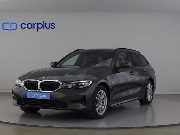 Usado BMW 320e 204 HP (150 kW) 2022 Cinza Carrinha