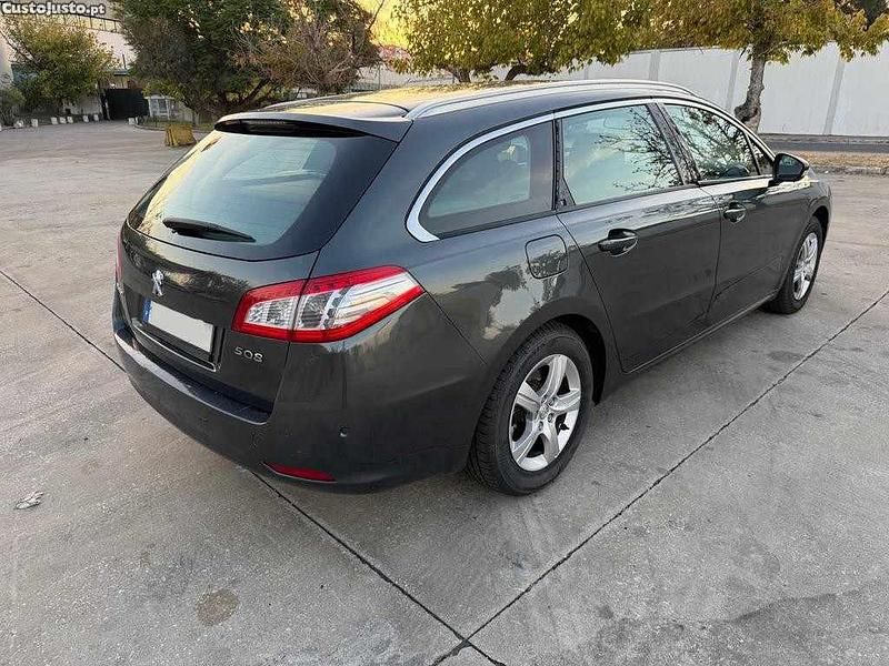 Usado Peugeot 508 120 HP (88 kW) 2016 Cinzento Carrinha