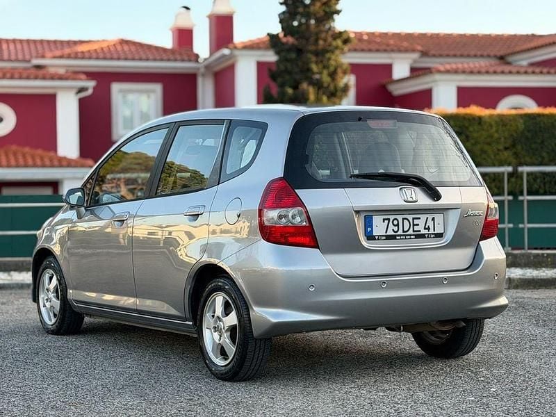 Usado Honda Jazz 78 HP (57 kW) 2007 Citadino
