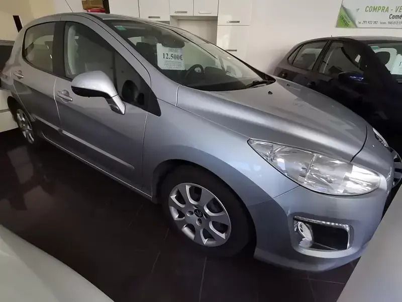 Cinzento Usado 2012 Peugeot 308 | € 10.250 (Preço elevado) - Imagem 1/4