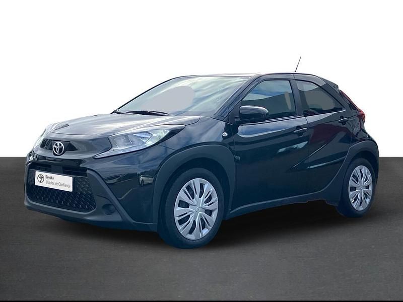 Preto (pintura metalizada) Usado 2024 Toyota Aygo X X-play SUV | € 17.750 (Preço justo) - Imagem 1/4