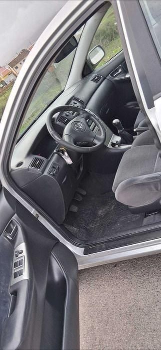 Usado Toyota Corolla 97 HP (71 kW) 2004 Sedan