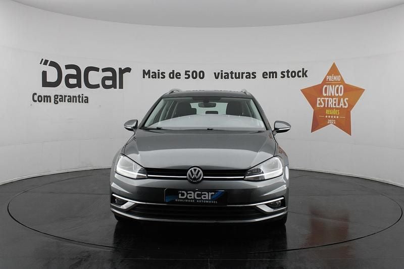 Usado VW Golf VII 115 HP (84 kW) 2019 Cinzento Carrinha